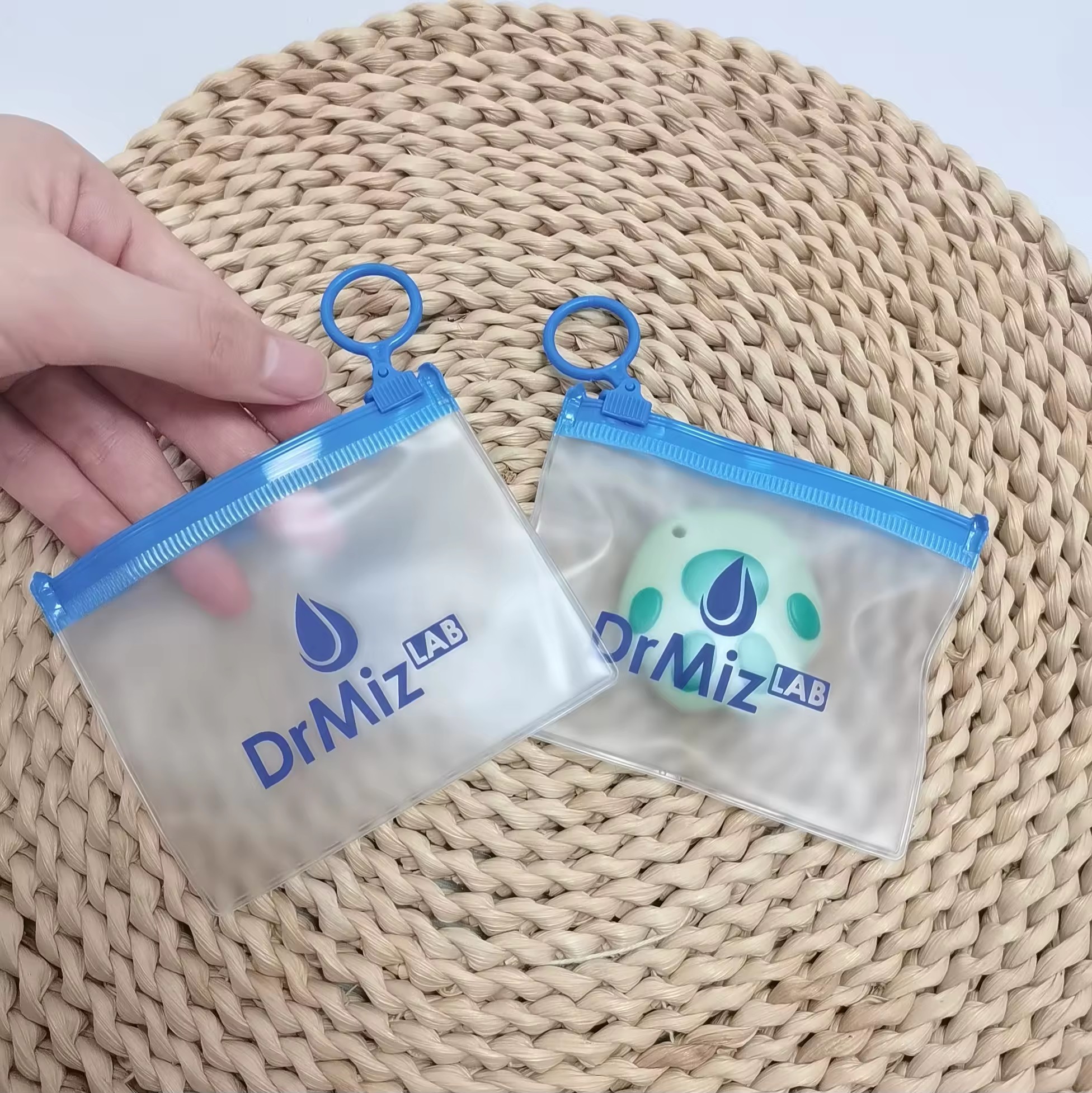 Custom Jewelry PVC Zipper Bag Custom cosmetic frosted zip lock bag for packaging gift zipper bag