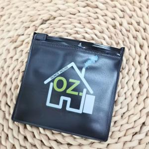 PVC Plastic Cosmetic Toiletry Makeup zipper Bag Pouch With Zipper Closure jewelry Black PVC zipper bag