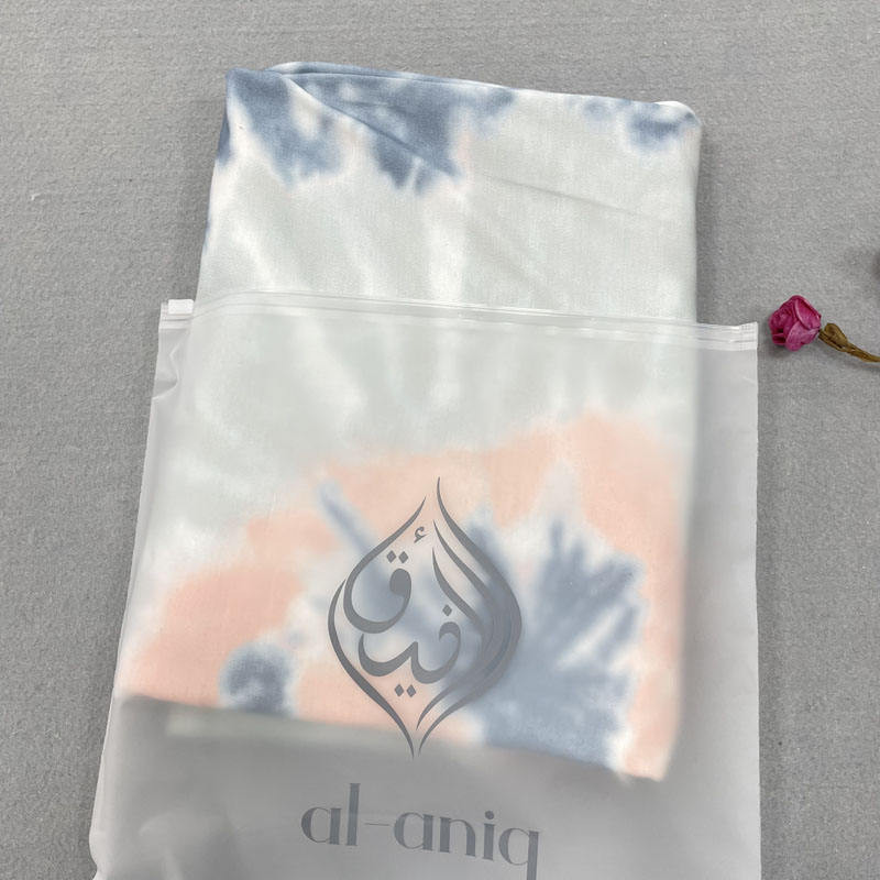 Eco-friendly Custom Plastic Packaging Bag for Clothes Zip Lock Pouch Bag