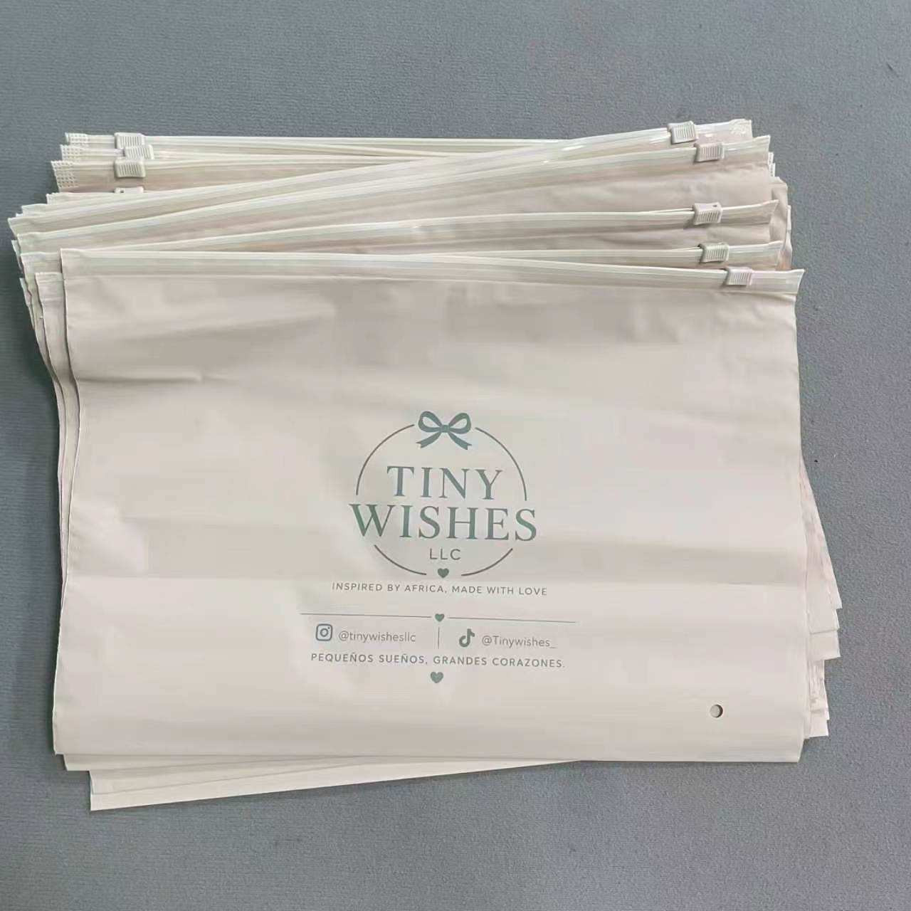 Nude Beige Frosted PE EVA Plastic Pouch Recyclable Clothes Logo Zipper Packaging Bag