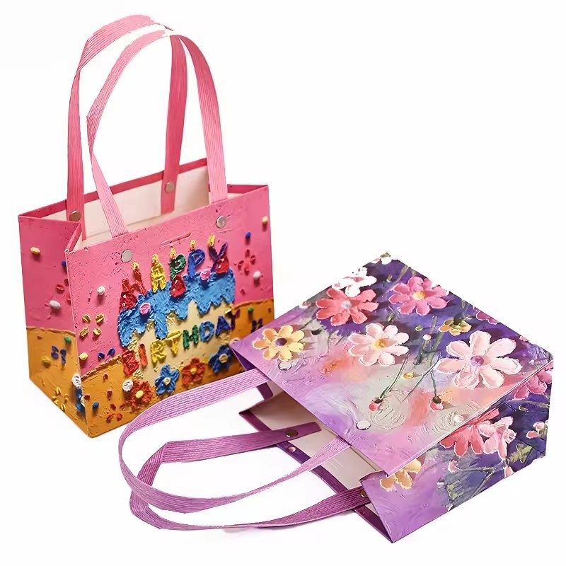 Shopping gift paper Bag Custom Packaging Luxury Paper bag with Handle paper bag