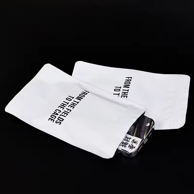 Industrial Use	Food Bag Type	Stand Up Pouch Feature	Barrier Plastic Type	PA/NY Other attributes Place of Origin	Guangdong, China Brand Name	seawave Model Number	018 Surface Handling	Gravure printing M