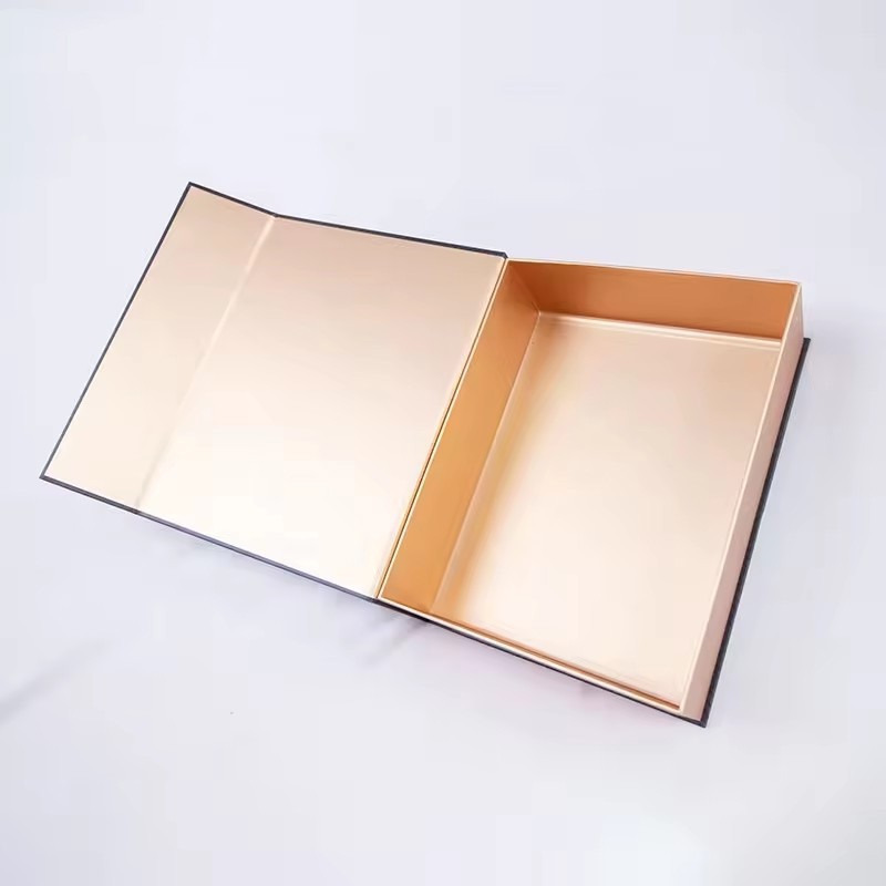 Foldable Magnetic Cardboard Square Paper Cosmetic Candle Packaging Gift Box